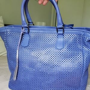 UNIQUE Innué leather tote, medium,  perforated pattern, periwinkle